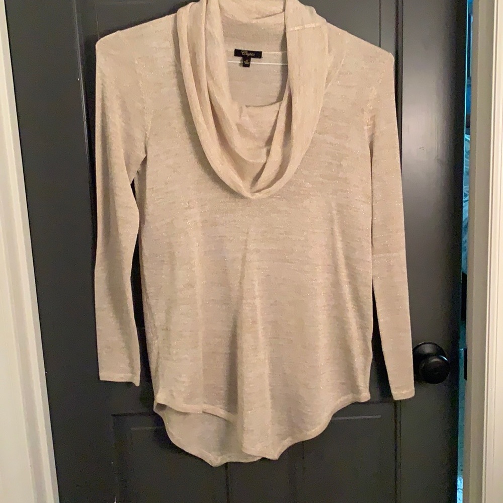 Women’s sweater
